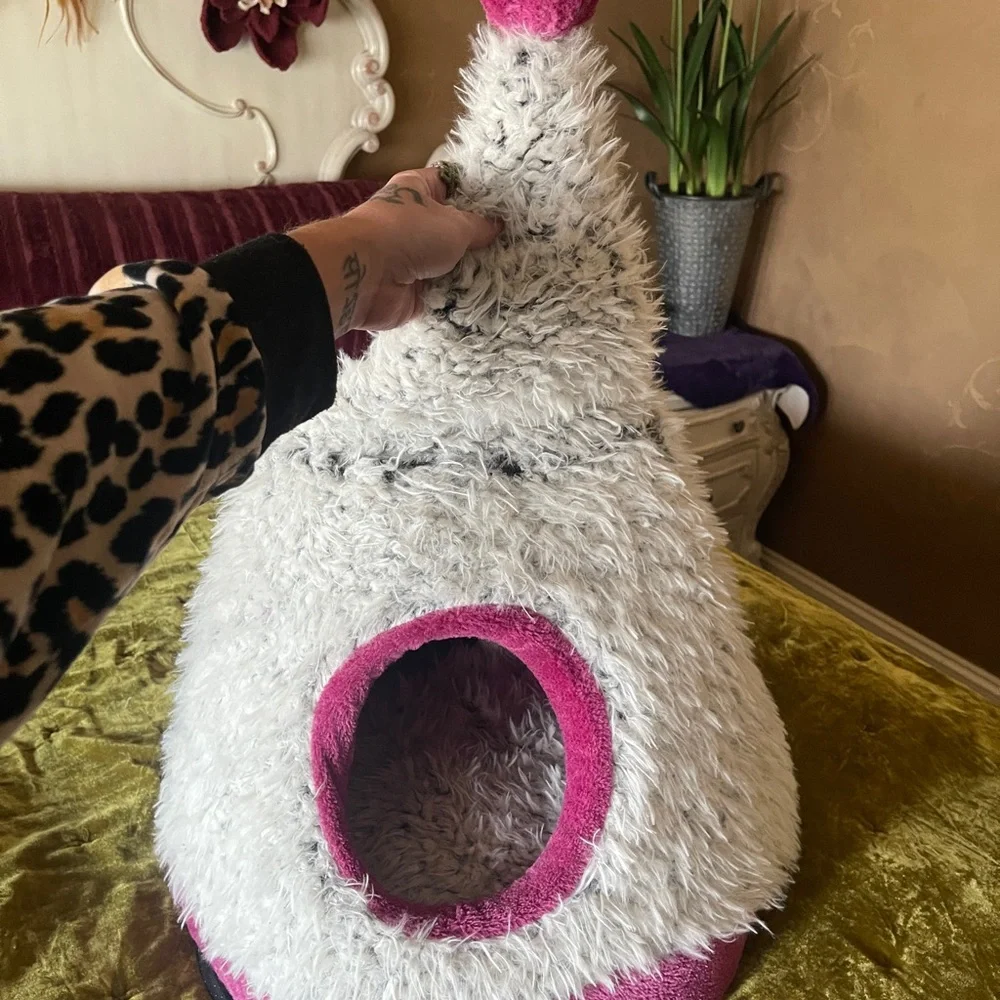 Cute Cat Bed